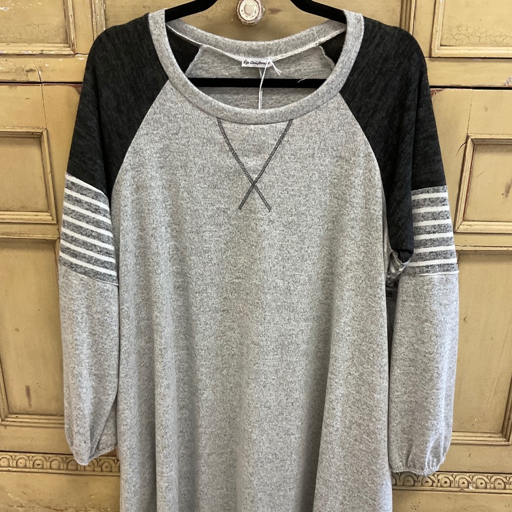 Oversized Raglan Top